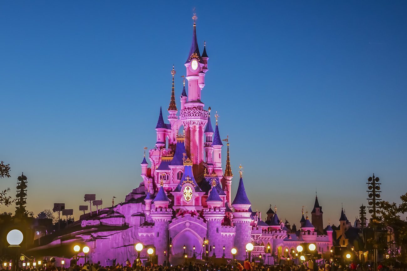 Disneyland Paris : réouverture le 17 juin 2021 ! #MakeLifeGreatAgain Disneyland Paris : réouverture le 17 juin 2021 ! #MakeLifeGreatAgain