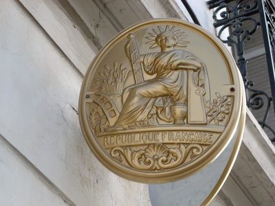 Notaires : baisse des tarifs et modernisation de leurs pratiques Notaires : baisse des tarifs et modernisation de leurs pratiques