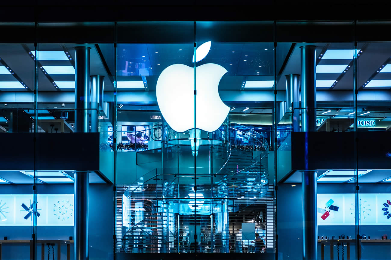 Apple : le chiffre d'affaires continue de baisser, mais l'activité de services bat tous les records